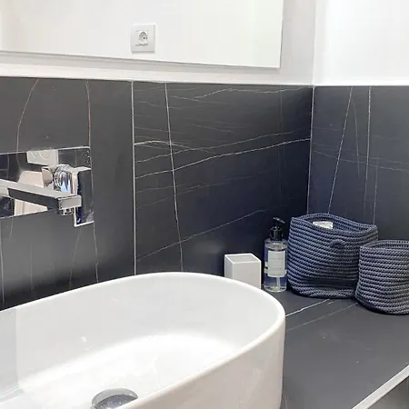 Cardano Suite - 5 Min From Central Station Milan Exterior photo