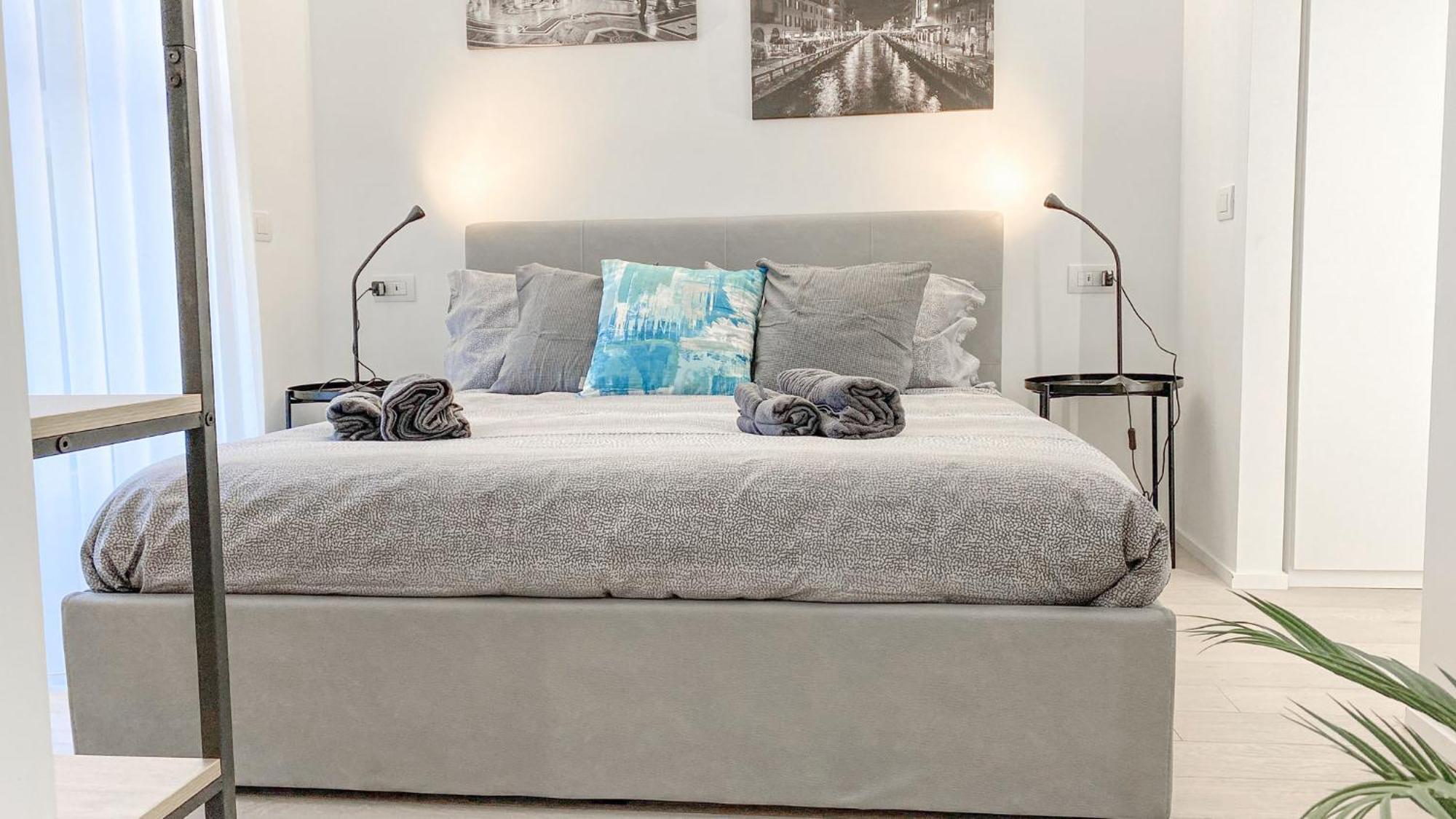 Cardano - 5 Min From Station Appartement Milaan